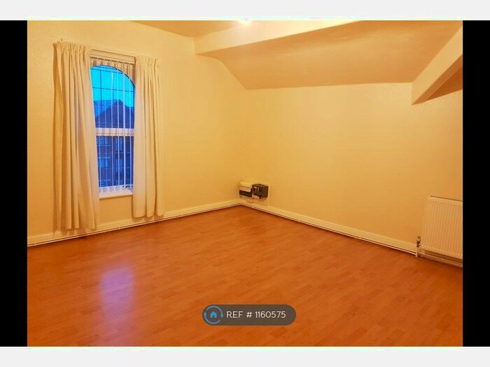 1 Bedroom Flat To Rent In Leyland Rd, Southport, PR9