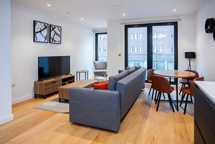 1 Bedroom Flat To Rent In Dock Street, London, E1