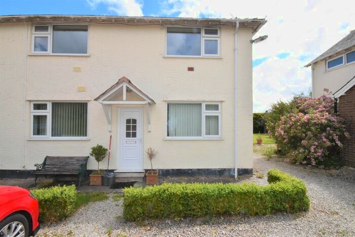 1 Bedroom Flat To Rent In Woodland Court, Flint, CH6