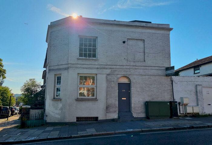 1 Bedroom Flat To Rent In Knights Hill, London, SE27