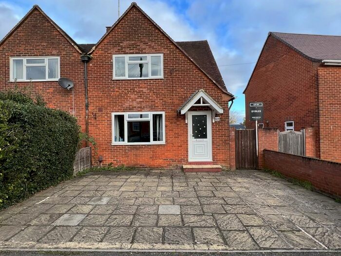 5 Bedroom Semi-Detached House To Rent In Stuart Crescent, Winchester, SO22