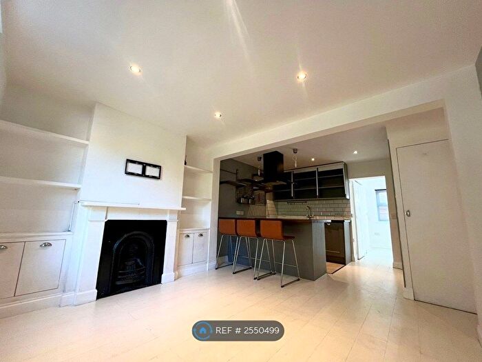 2 Bedroom Terraced House To Rent In Pleasant View, Erith, DA8