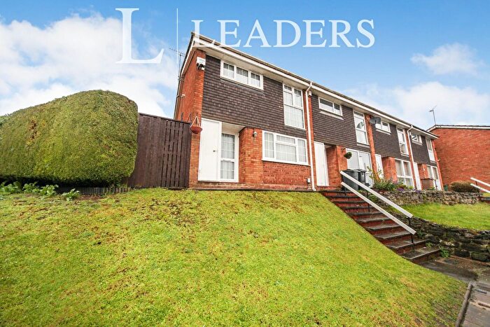 3 Bedroom End Terrace House To Rent In Buchanan Drive, Luton, Bedfordshire, LU2