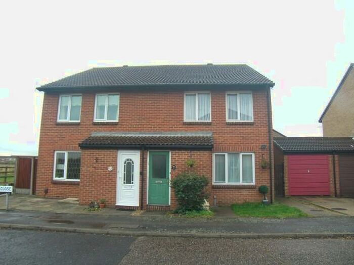 1 Bedroom Maisonette To Rent In Kirton Close Hornchurch Essex, RM12