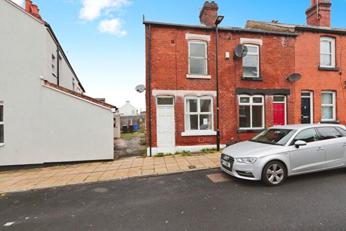 3 Bedroom End Of Terrace House For Sale In Swarcliffe Road, Sheffield, South Yorkshire, S9
