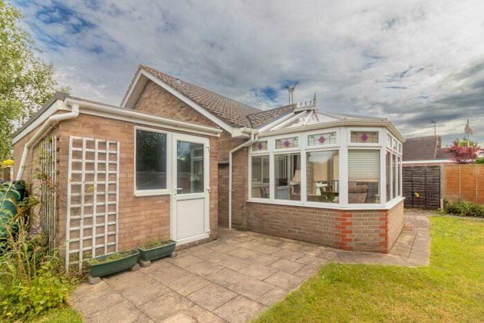 2 Bedroom Semi-Detached Bungalow To Rent In Bramble Hill, Alresford, Hampshire, SO24