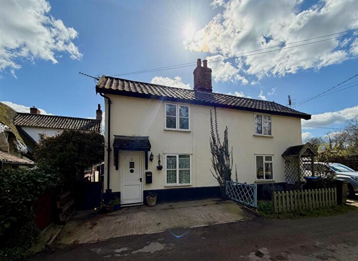 2 Bedroom Semi-Detached House For Sale In Mellis Road, Thrandeston, IP21