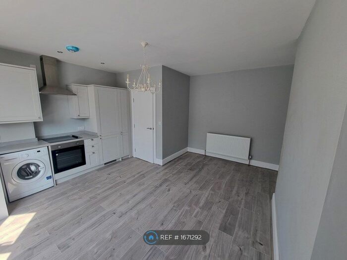 1 Bedroom Flat To Rent In Grange Road, Darlington, DL1