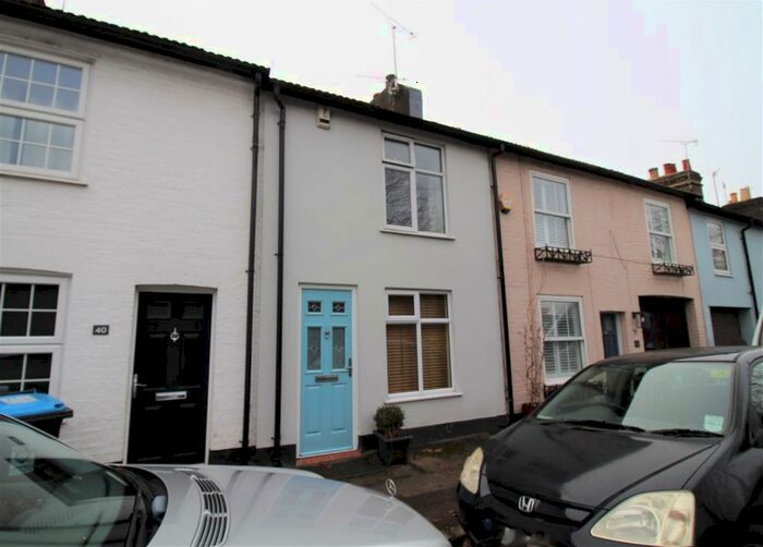 2 Bedroom Terraced House To Rent In Ellesmere Road Berkhamsted Herts, HP4