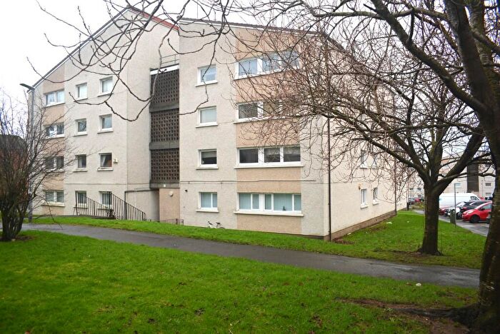 2 Bedroom Flat For Sale In Chapel Street, Glasgow, G73