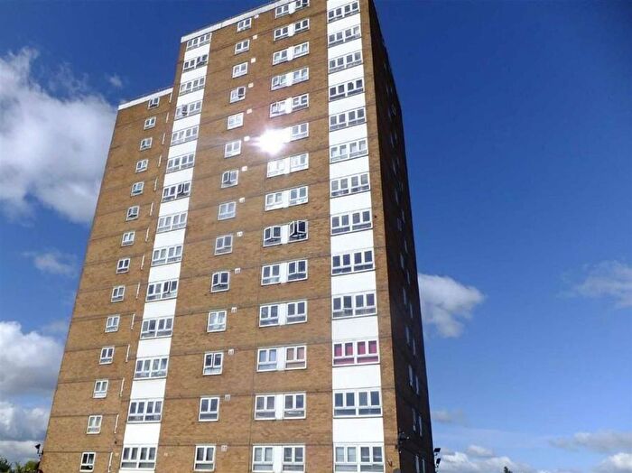 1 Bedroom Flat For Sale In Cityview Apartments, Highclere Avenue, M7