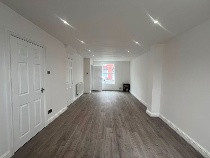 3 Bedroom Terraced House To Rent In Taunton Road, Ashton-Under-Lyne, OL7