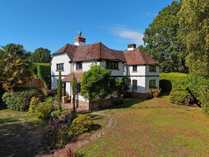4 Bedroom Detached House For Sale In Lordings Lane, West Chiltington, RH20