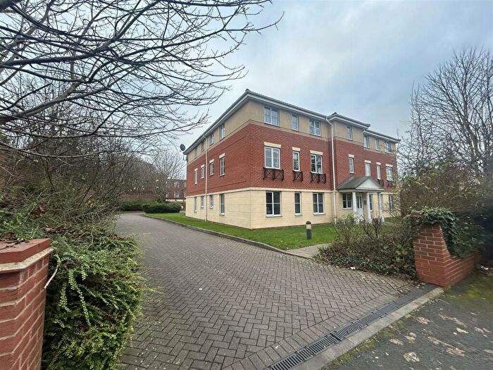 1 Bedroom Apartment To Rent In King Street, Cradley Heath, B64
