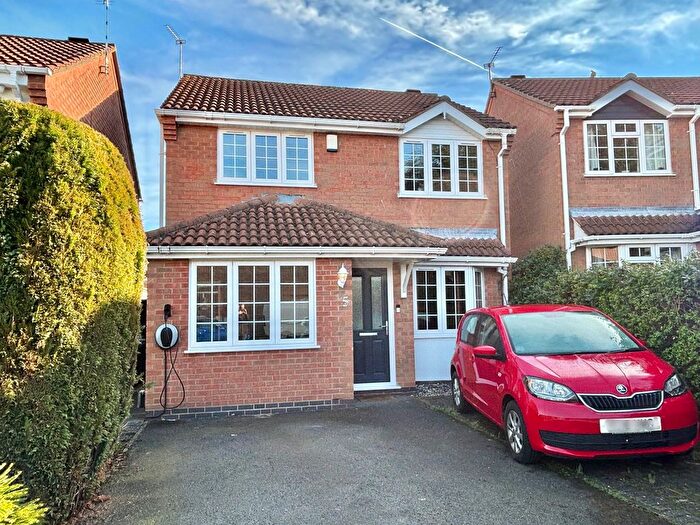 3 Bedroom Detached House For Sale In Camellia Close, Narborough, Leicester, Leicestershire., LE19