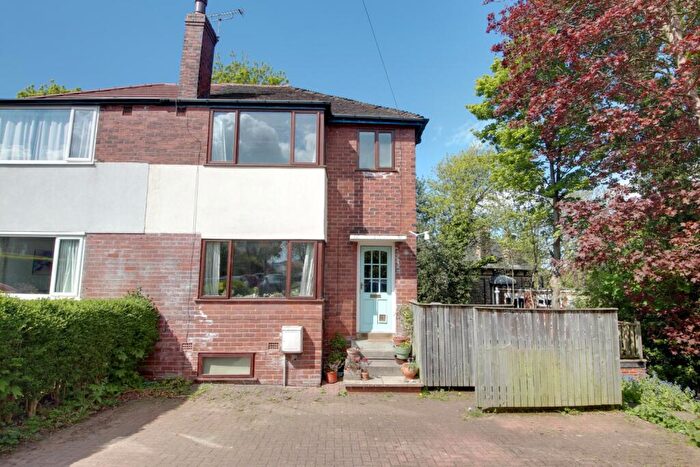 4 Bedroom Semi-Detached House For Sale In Castle Grove Avenue, Leeds, LS6