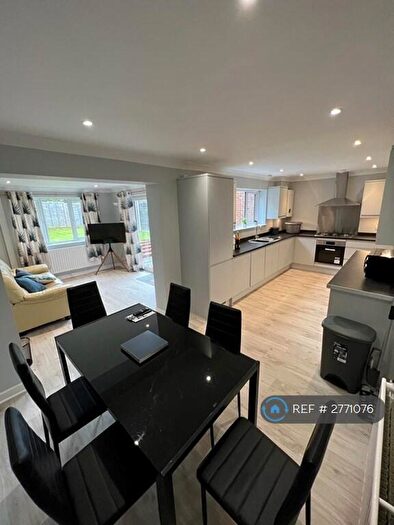 4 Bedroom Terraced House To Rent In Hunts Close, Guildford, GU2