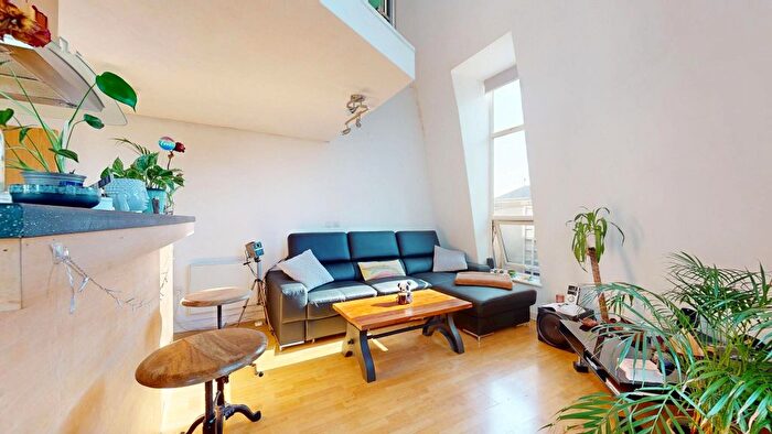 1 Bedroom Flat To Rent In The Grove, London, E15