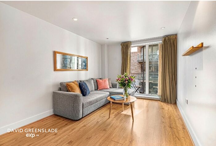 2 Bedroom Apartment For Sale In Caspian Wharf, E3