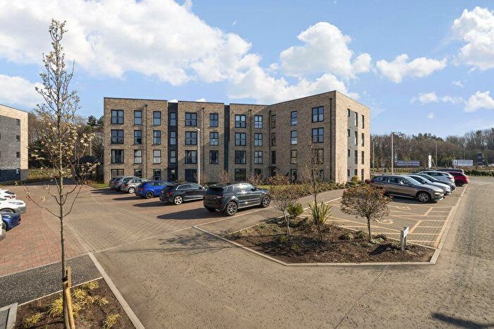 3 Bedroom Flat For Sale In (flat ), Firecrest Way, Cammo, Edinburgh, EH4