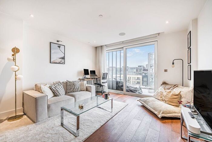 1 Bedroom Flat For Sale In Central Avenue, Fulham, London, SW6
