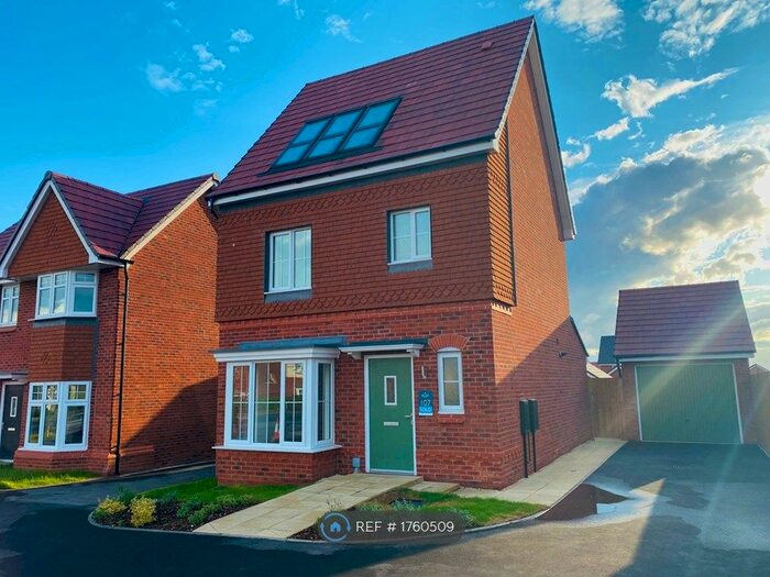 4 Bedroom Detached House To Rent In Rose Gardens, Newark, NG24