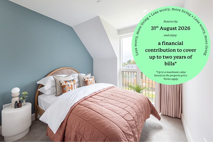 2 Bedroom Retirement Property For Sale In Hobbs Close, West Byfleet, KT14