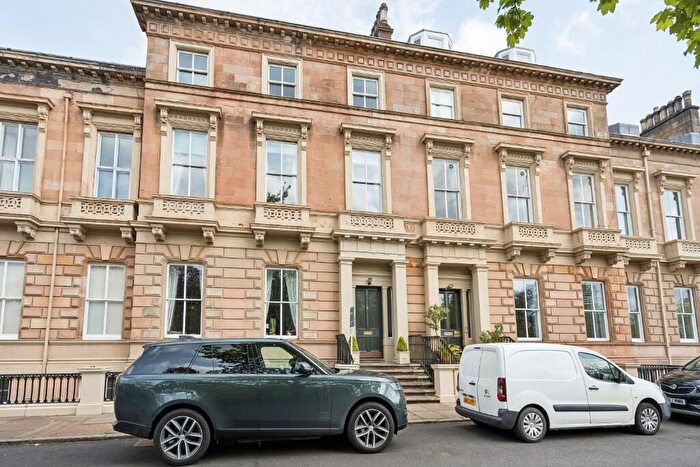 2 Bedroom Flat To Rent In Kirklee Terrace, Kirklee, Glasgow, G12
