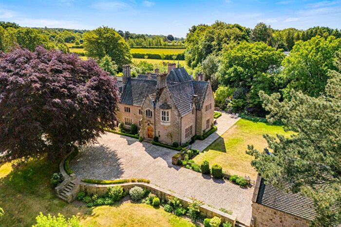 8 Bedroom Detached House For Sale In Macclesfield Road, Alderley Edge, SK9