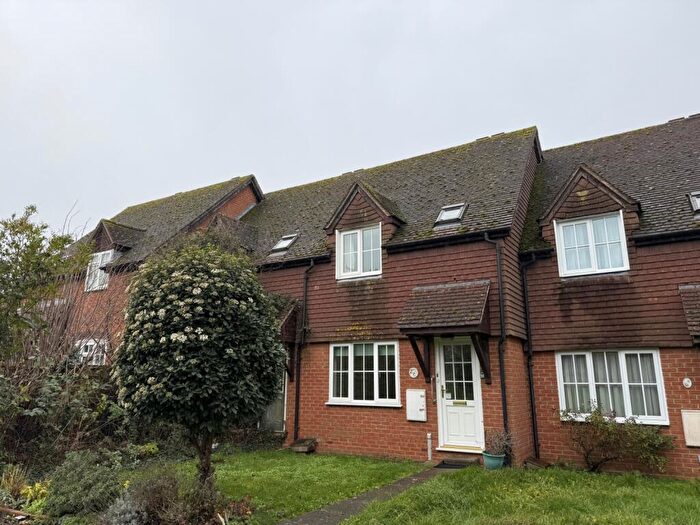 2 Bedroom Terraced House To Rent In Churchward Close, Grove, OX12