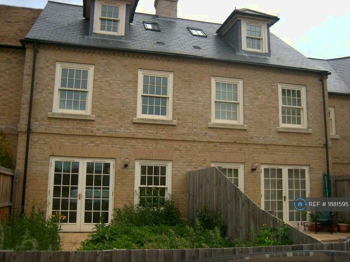 5 Bedroom Semi-Detached House To Rent In Ship Lane, Ely, CB7