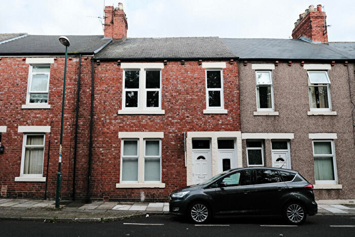 3 Bedroom Flat For Sale In Vine Street, South Shields, NE33