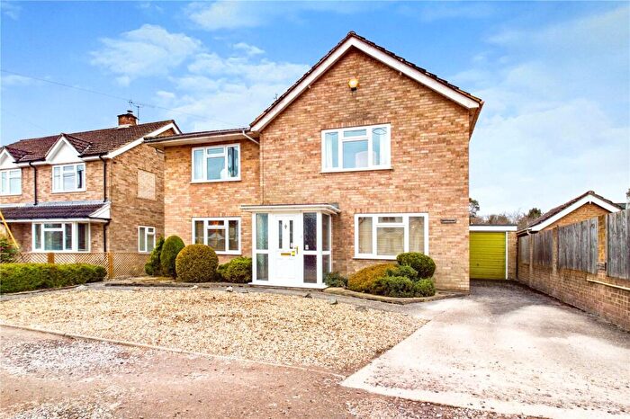 4 Bedroom Detached House For Sale In Palmers Lane, Burghfield Common, Reading, Berkshire, RG7