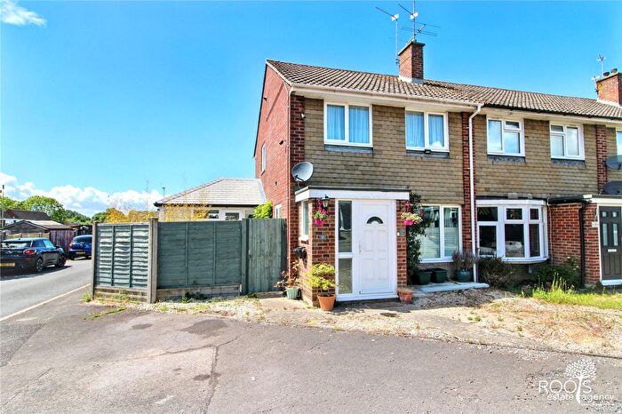 3 Bedroom End Terrace House For Sale In Paynesdown Road, Thatcham, RG19