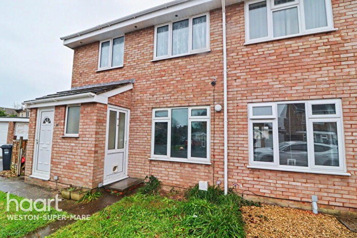 1 Bedroom Flat For Sale In Austen Drive, Weston-Super-Mare, BS22