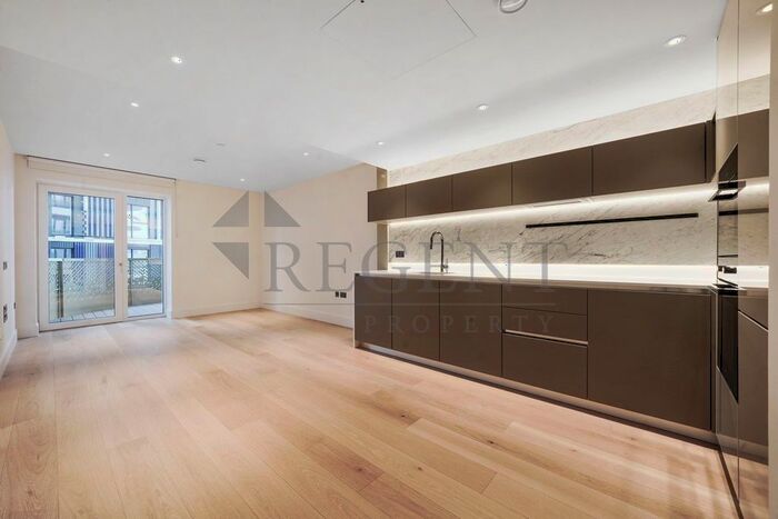 1 Bedroom Flat To Rent In Cassini Apartments, Cascade Way, W12