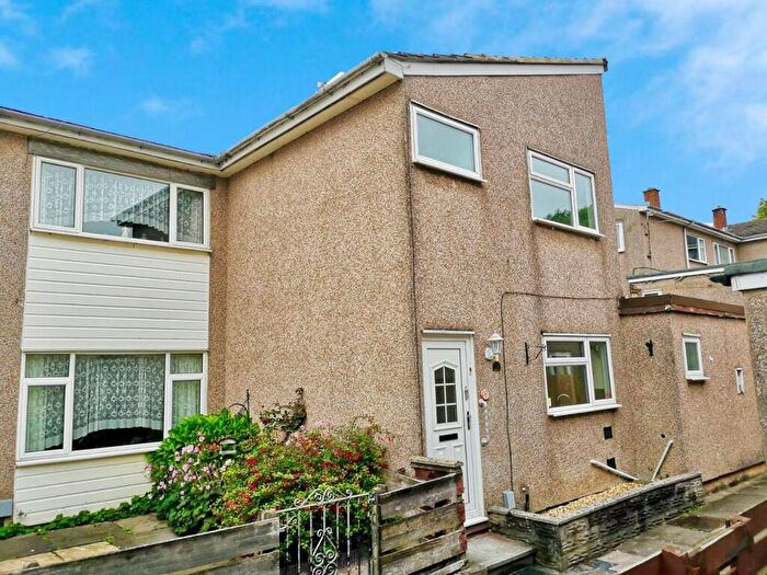 3 Bedroom Terraced House To Rent In South View, Taffs Well, Cardiff, CF15
