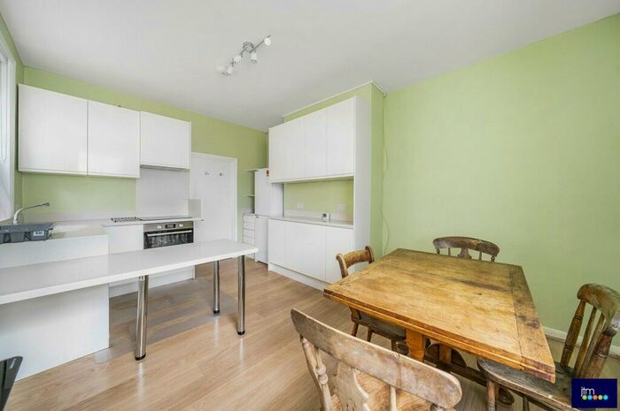 1 Bedroom Apartment To Rent In Hargrave Mansions, London, N19