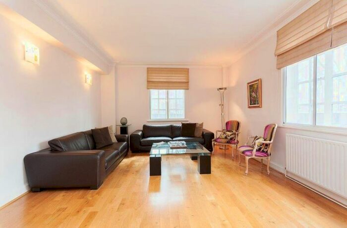3 Bedroom Flat To Rent In Glentworth Street, Marylebone, London, NW1