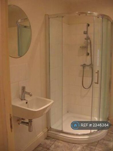 1 Bedroom Flat To Rent In Brunswick Terrace, Hove, BN3