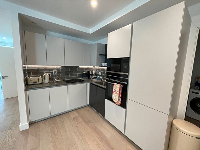 1 Bedroom Flat To Rent In New Tannery Way, Bermondsey, SE1