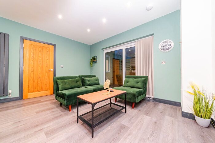 2 Bedroom Flat To Rent In Wilbury Road, Hove, BN3