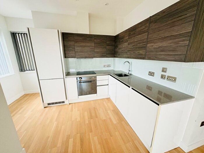 1 Bedroom Apartment To Rent In Union Road, Solihull, B91