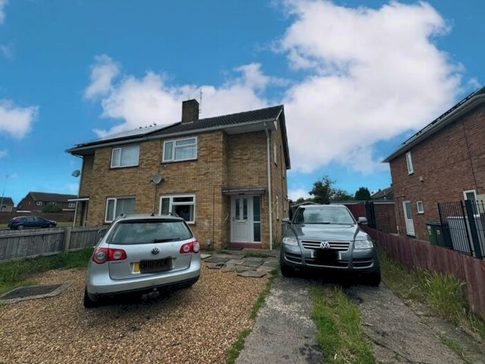 3 Bedroom Property To Rent In Campion Road, Peterborough, PE1