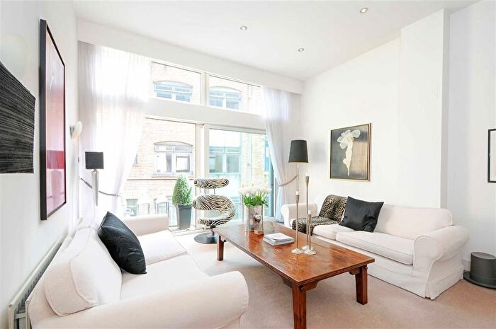 3 Bedroom Property To Rent In Bourlet Close, Fitzrovia Amp; Covent Garden, W1W