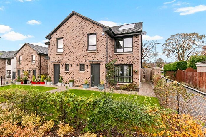 3 Bedroom Semi-Detached House For Sale In Carrochan Gardens, Balloch, West Dunbartonshire, G83