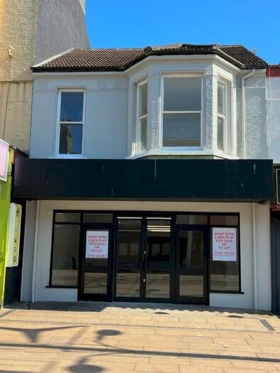 2 Bedroom Flat To Rent In Regent Road, Great Yarmouth, NR30