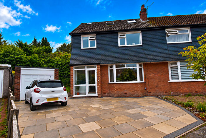 4 Bedroom Semi-Detached House For Sale In Roslyn Avenue, Flixton, Manchester, M41