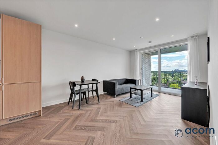 1 Bedroom Flat To Rent In Lindley House, Henshaw Parade, The Hyde, London, NW9