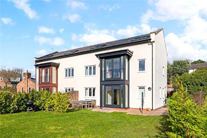 4 Bedroom Semi-Detached House For Sale In Lydiate Farm, The Lydiate, Heswall, Merseyside, CH60